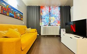 Dora Park-Porta Susa Private Parking&Netflix